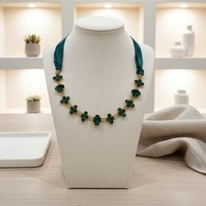 Emerald Green Crystal Ribbon Necklace